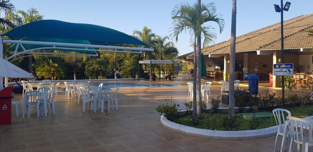 Apartamento Do Lago, Com Churrasqueira Privativa , Cozinha , Internet Banda Larga, Rampa Barco E Jet, Pesqueiro - B101 Калдас-Новас Экстерьер фото