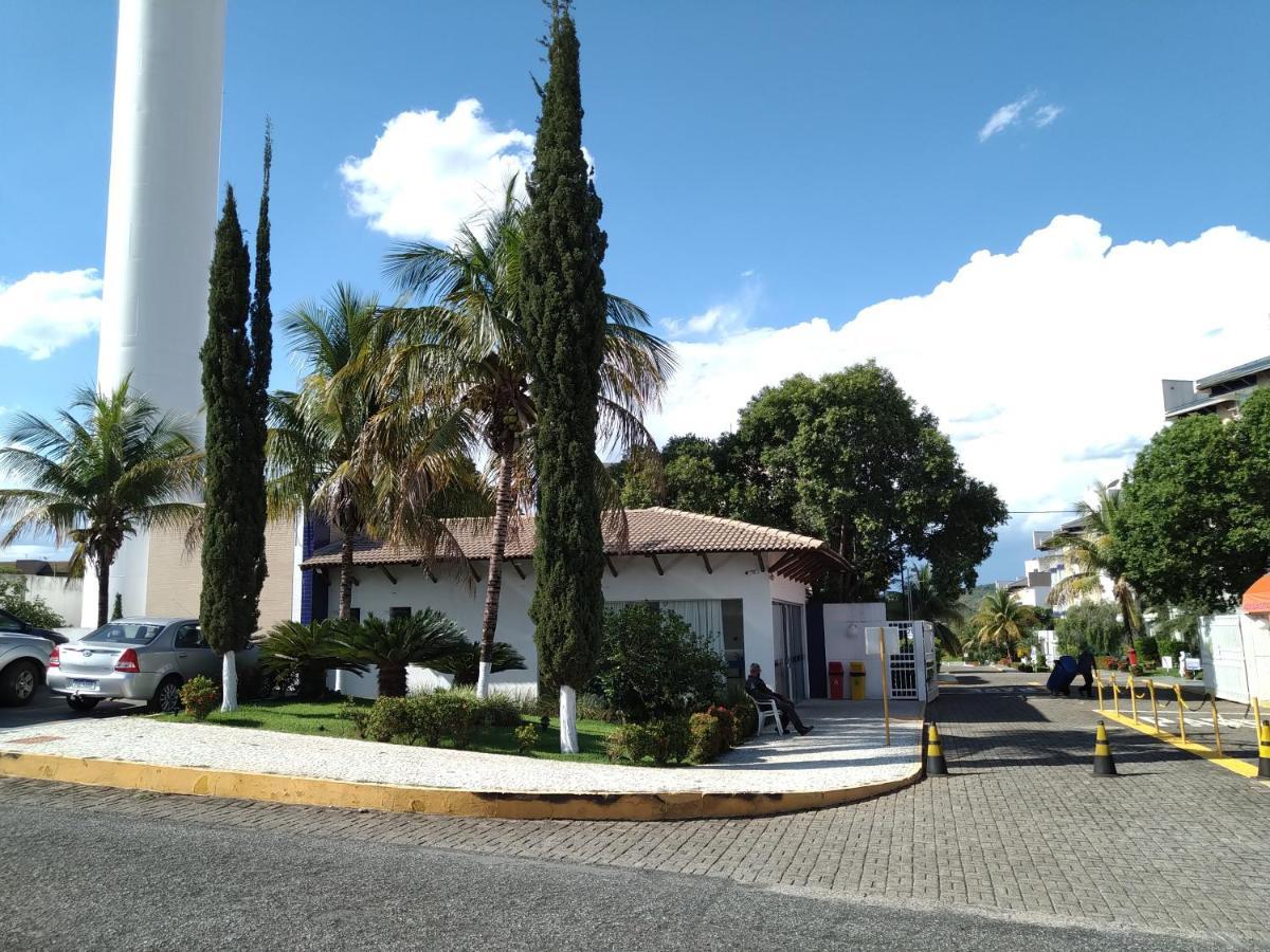 Apartamento Do Lago, Com Churrasqueira Privativa , Cozinha , Internet Banda Larga, Rampa Barco E Jet, Pesqueiro - B101 Калдас-Новас Экстерьер фото