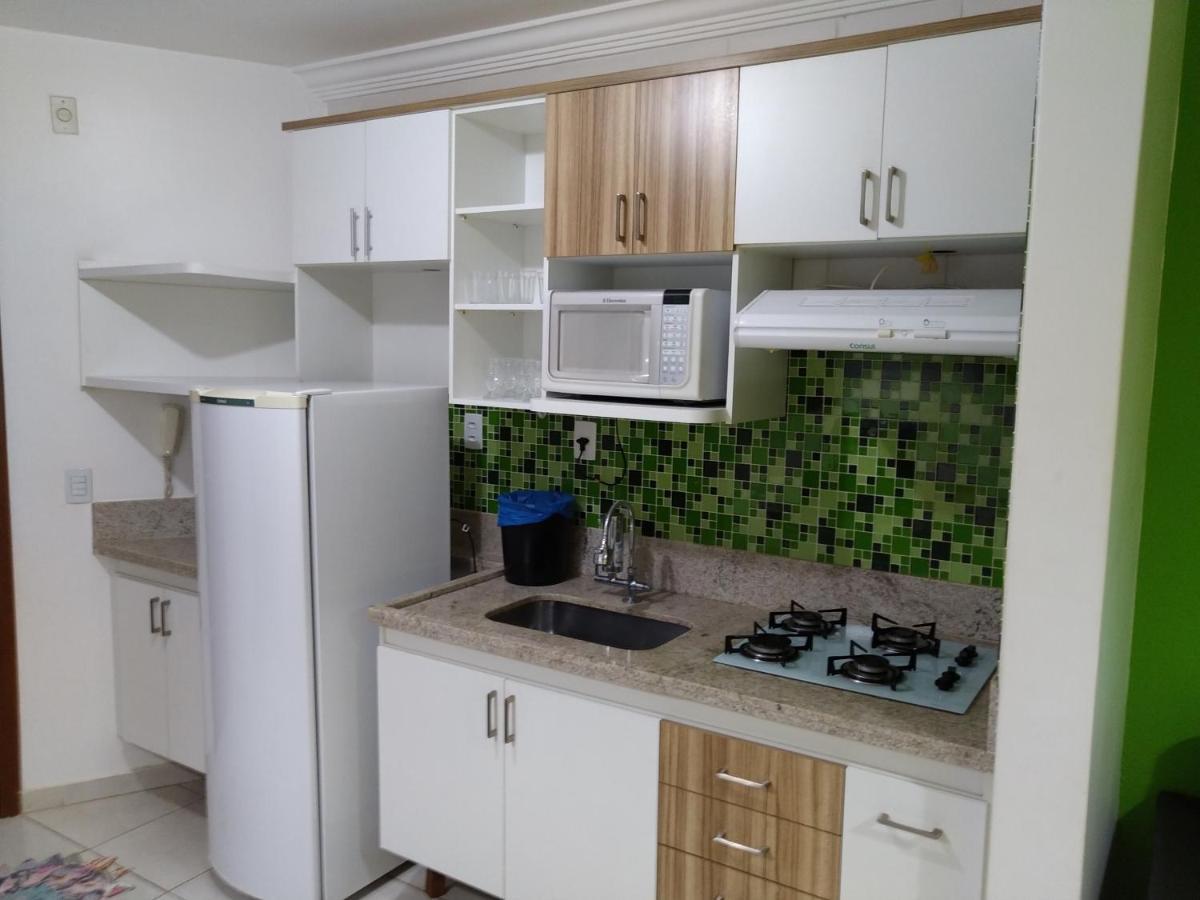 Apartamento Do Lago, Com Churrasqueira Privativa , Cozinha , Internet Banda Larga, Rampa Barco E Jet, Pesqueiro - B101 Калдас-Новас Экстерьер фото