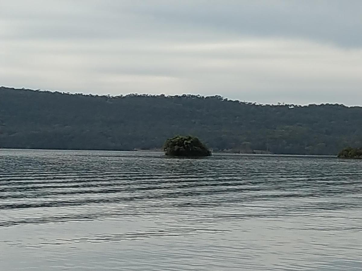 Apartamento Do Lago, Com Churrasqueira Privativa , Cozinha , Internet Banda Larga, Rampa Barco E Jet, Pesqueiro - B101 Калдас-Новас Экстерьер фото